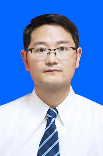 專家型院長：打造有亮點的醫(yī)院——訪瀘州市人民醫(yī)院院長鐘武博士(圖6)