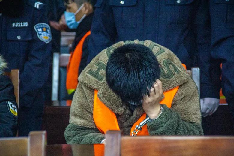 半年布網(wǎng)、輾轉(zhuǎn)12省抓捕140人！內(nèi)江警方破獲一起驚天大案(圖3)