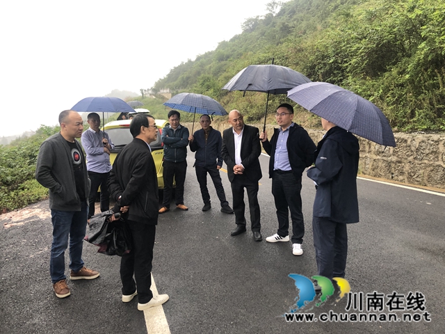 合江先灘鎮(zhèn)：宣傳“一肩挑”政策，鄉(xiāng)賢人士黃思碧在行動(圖2)