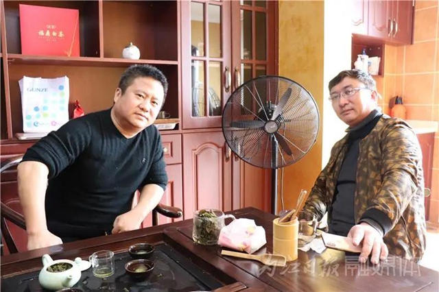 曾拿下央視電視劇收視冠軍！這位內(nèi)江籍導(dǎo)演要拍“內(nèi)自同城化”的“羅密歐與朱麗葉”(圖2)