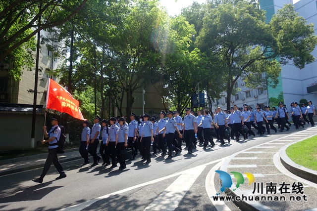 反電詐 川警院兩支百人戰(zhàn)隊出征(圖14)