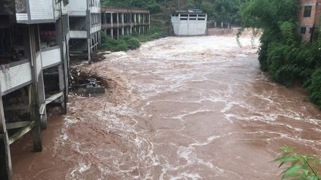合江部分鄉(xiāng)鎮(zhèn)暴雨！先灘可看＂海＂……(圖3)