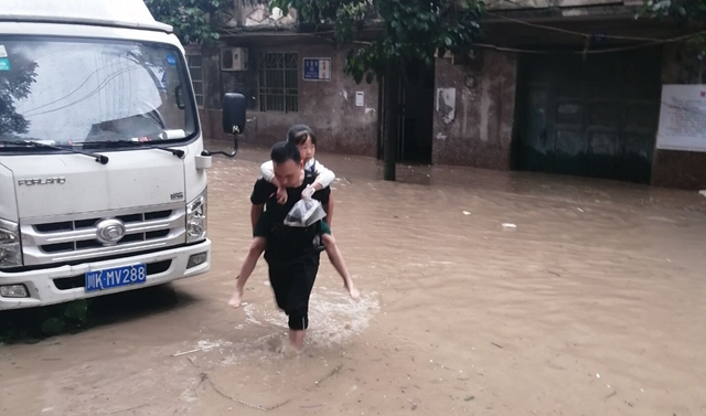 合江部分鄉(xiāng)鎮(zhèn)暴雨！先灘可看＂海＂……(圖5)