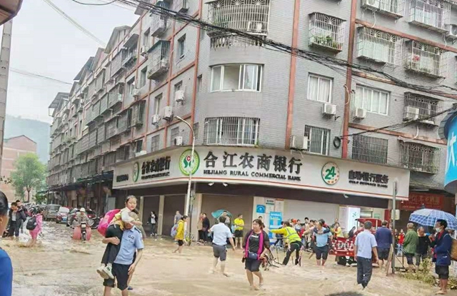 合江部分鄉(xiāng)鎮(zhèn)暴雨！先灘可看＂海＂……(圖8)