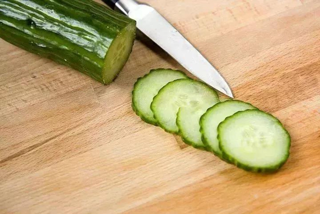 【分享】夏季吃這比西瓜還解渴，解暑又便宜!(圖2)