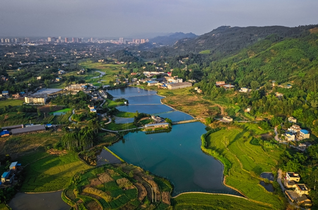 瀘州水務(wù)系統(tǒng)“慶祝建黨100周年，共護(hù)綠水青山”攝影作品征集活動入圍作品公布啦！(圖8)