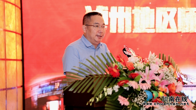 慶祝瀘縣二中八十華誕瀘州地區(qū)師生聯(lián)誼會(huì)成功舉行(圖13)