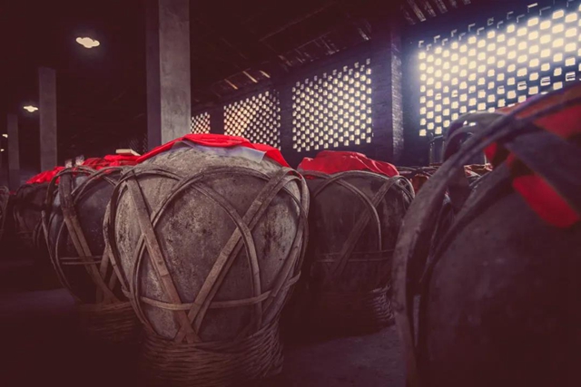 官宣 | 佳記酒業(yè)“泓立槽坊酒傳統(tǒng)釀制技藝”正式列入非遺名錄(圖4)