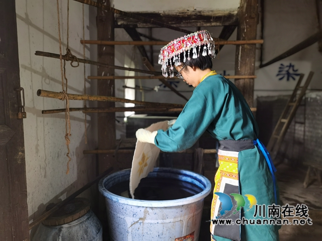 古藺：非遺蠟染工藝獻禮建黨百年(圖3)