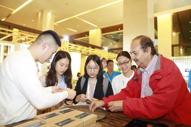 30家單位齊聚西南醫(yī)大中醫(yī)院共促中醫(yī)藥發(fā)展！(圖19)
