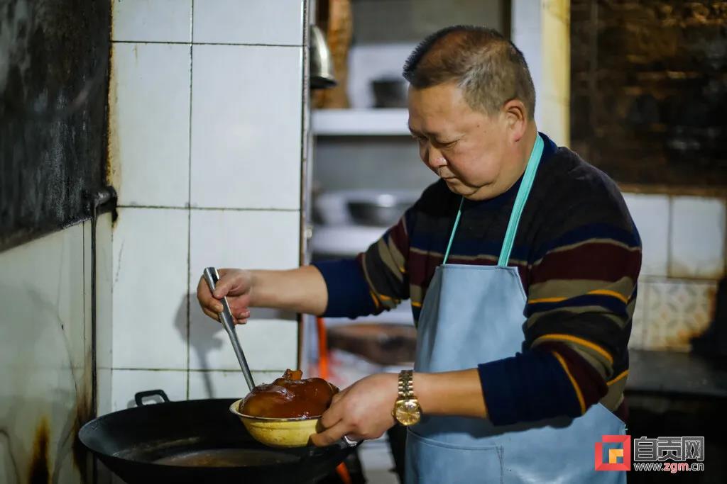 這應該是自貢人飯桌上“最硬”的一道菜！(圖4)