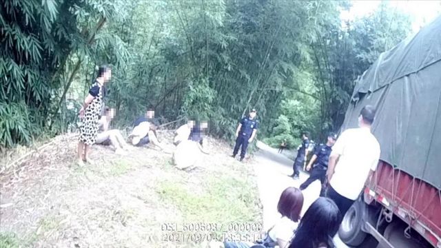 瀘州警方高空拍攝秘密賭場(chǎng)，視頻首次曝光(圖5)