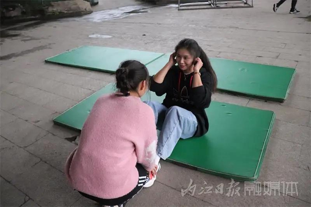 天賦+努力！內(nèi)江24歲女孩九個月“速成”全國冠軍(圖10)
