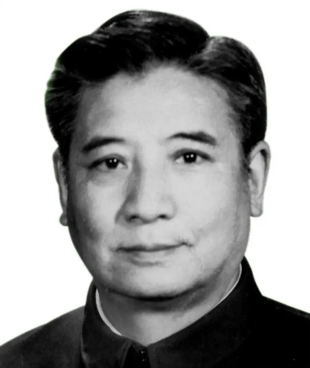 【西南醫(yī)大70周年校慶】帶你去看當(dāng)年的“臨床醫(yī)學(xué)院”(圖21)