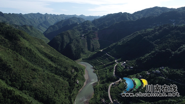 陳大剛：古藺，馬蹄灘上橙橘紅……(圖3)