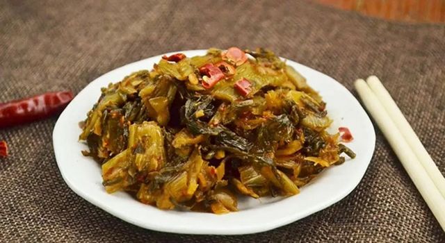 【警惕】母女食用自制老壇酸菜，肉毒素中毒！